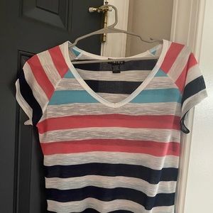 Women’s stripe colors tee size medium